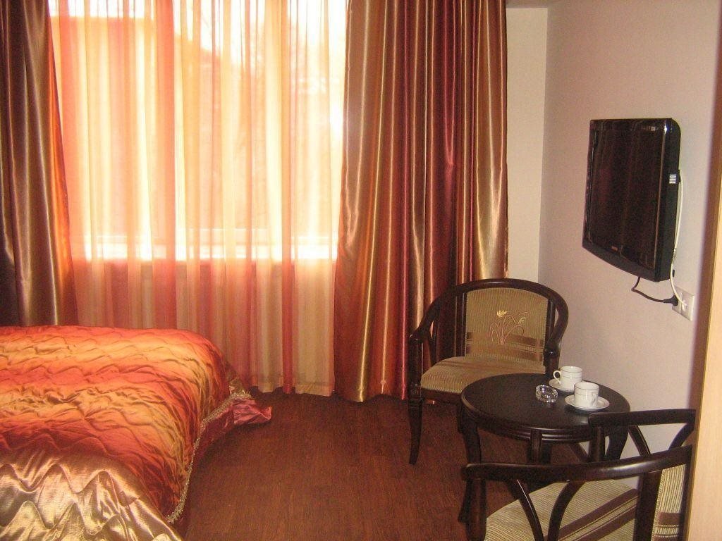 Алматы: Kausar Hotel