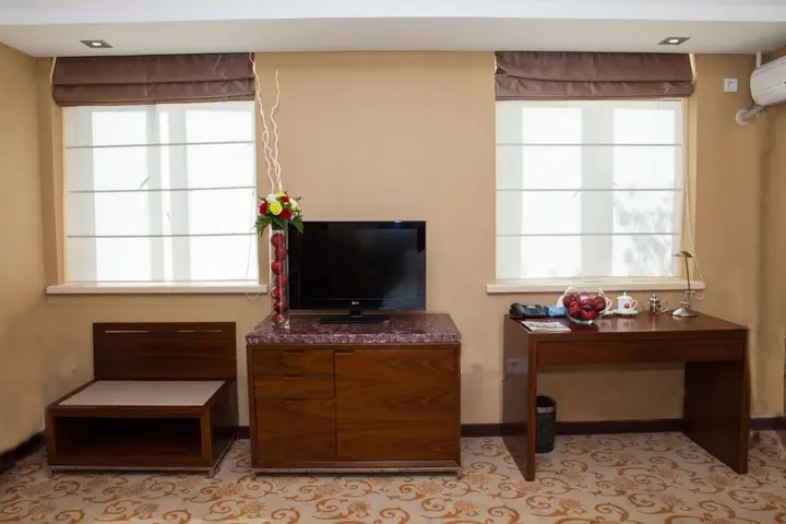 Алматы: Отель Soluxe Hotel Almaty