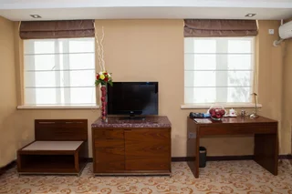 Алматы: Отель Soluxe Hotel Almaty