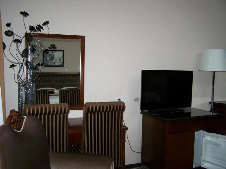 Усть-Каменогорск: Ainaline Hotel