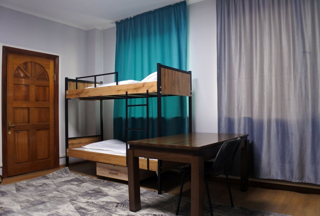 Алматы: Хостел Almaty Backpackers