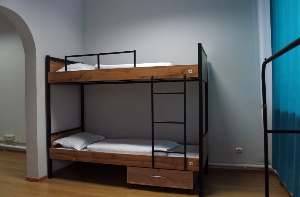 Алматы: Хостел Almaty Backpackers