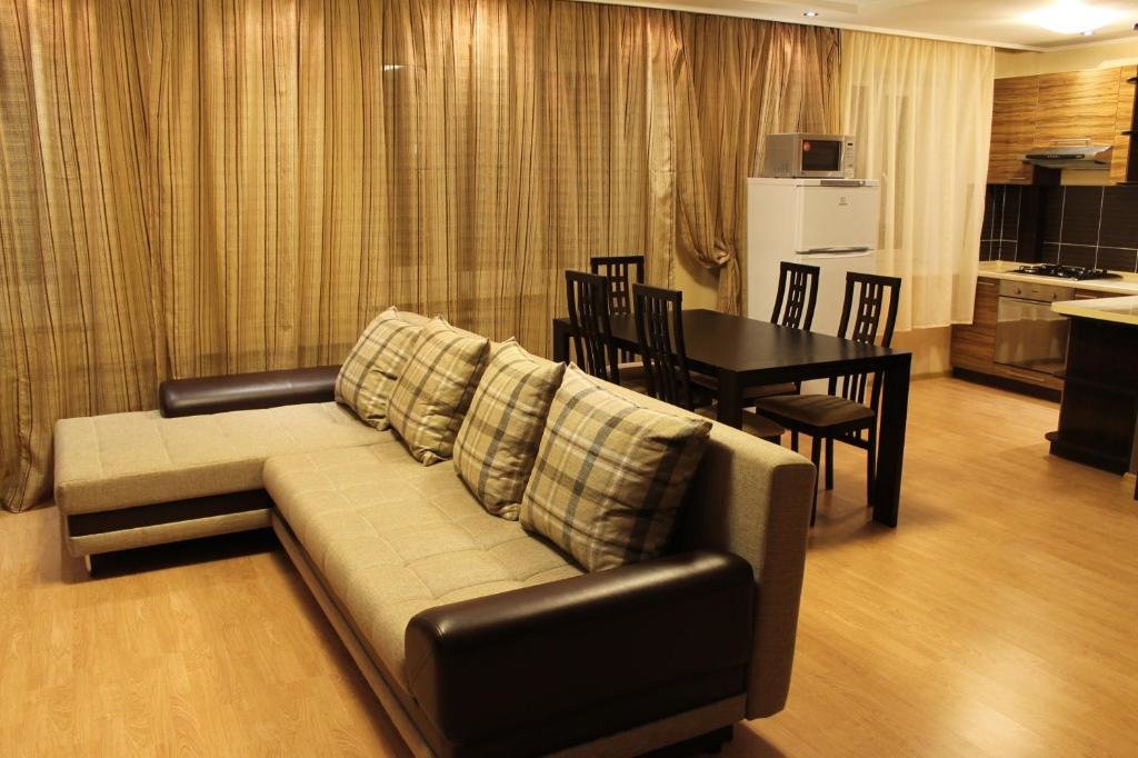 Алматы: Apartment Gabdullina