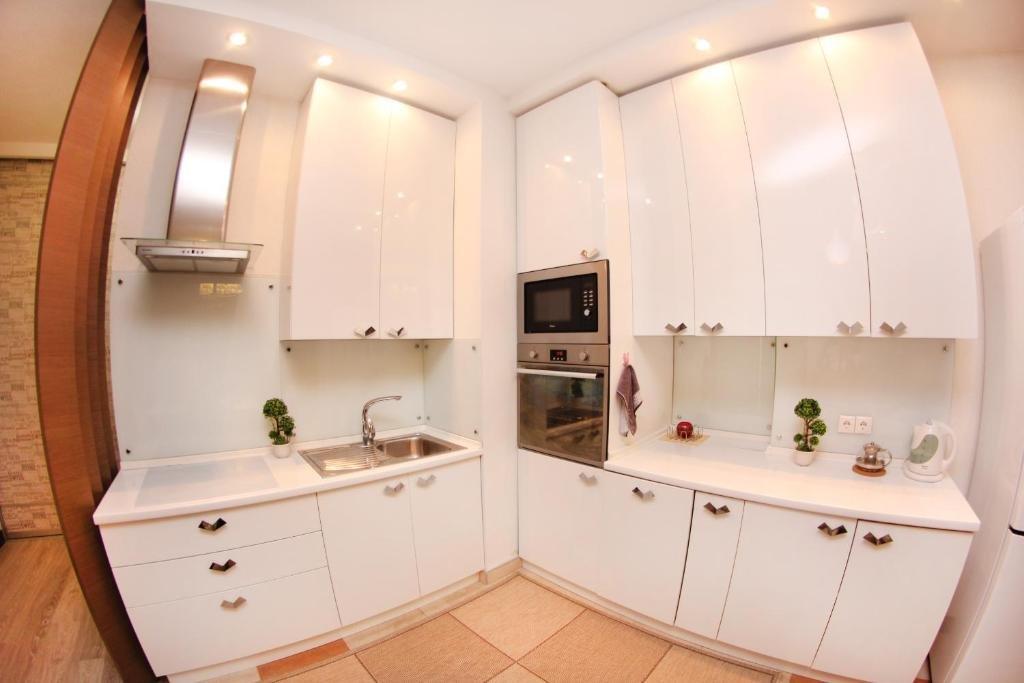 Алматы: Apartments on Navoi 62