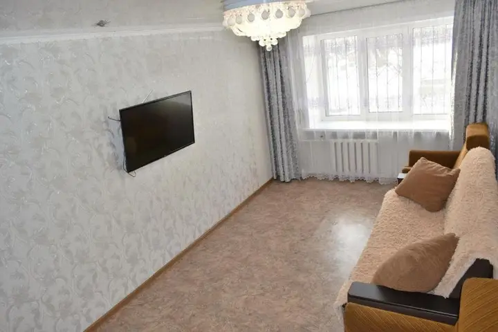 2 komnatnye apartamenty na Gabdullina 46a — фото 1