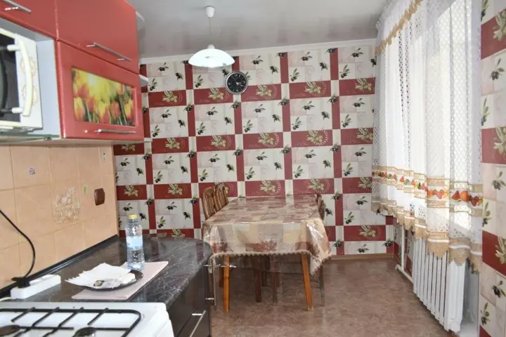 Кокшетау: 2 komnatnye apartamenty na Gabdullina 46a