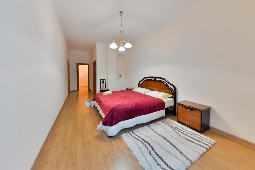 Астана: Apartment na Kunaeva 12