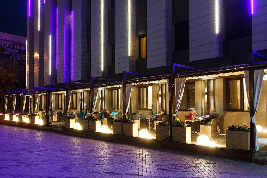 Алматы: Renion Park Hotel