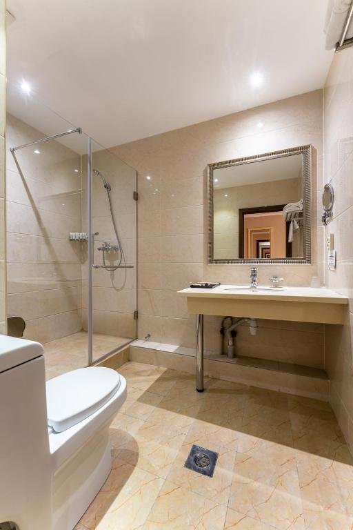 Алматы: Renion Park Hotel