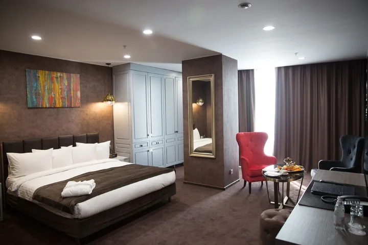 Алматы: Maqan Hotel Almaty