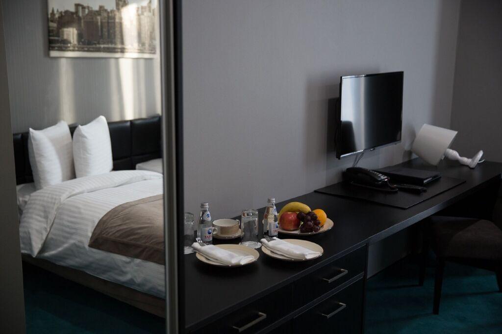 Алматы: Maqan Hotel Almaty
