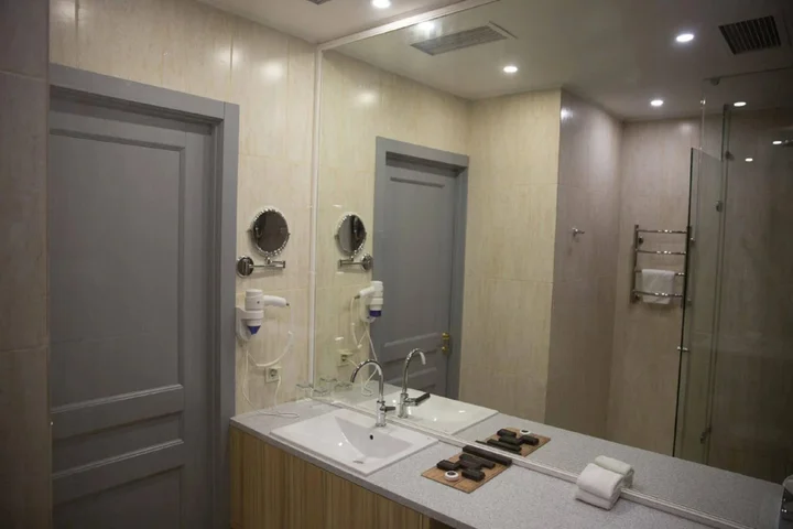 Алматы: Maqan Hotel Almaty