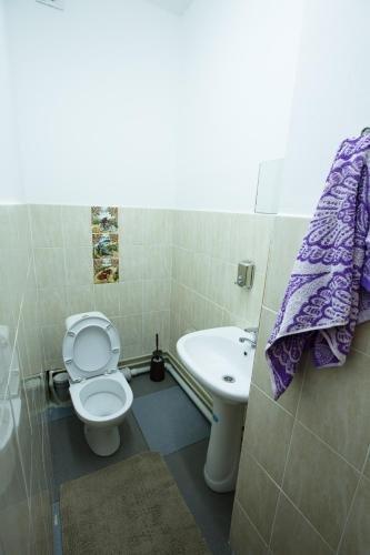 Алматы: Baza Hostel Almaty