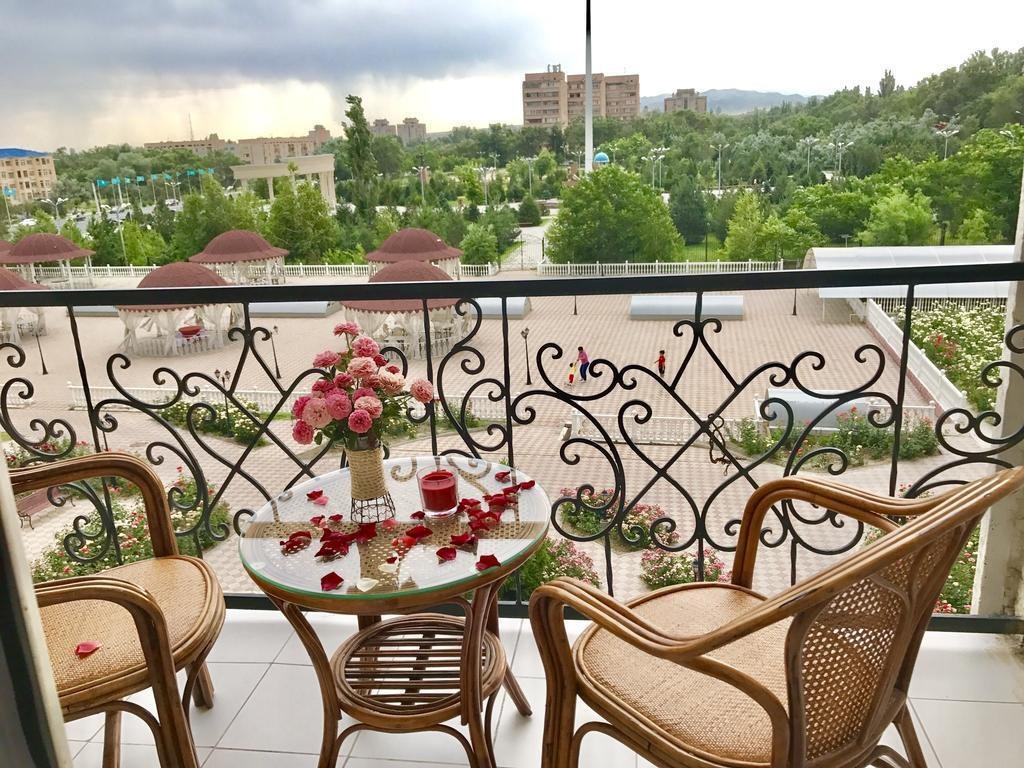 Тараз: Арк МС