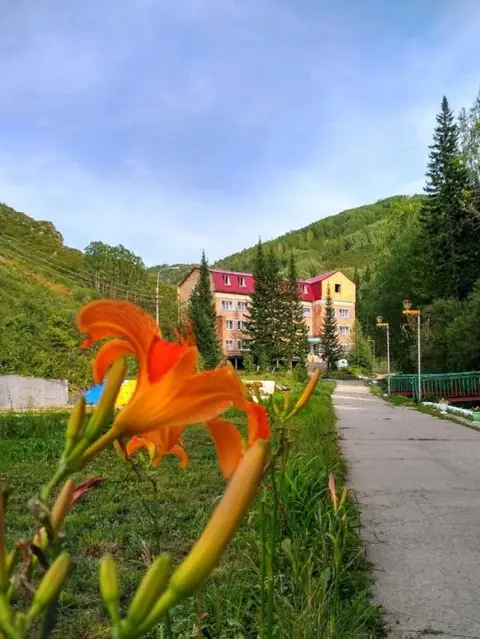 Санаторий Изумрудный — фото 1
