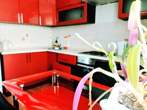 Астана: Apartment on Sauran Str Center