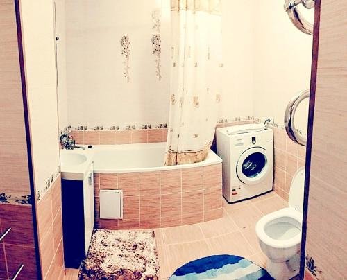 Астана: Apartment on Sauran Str Center