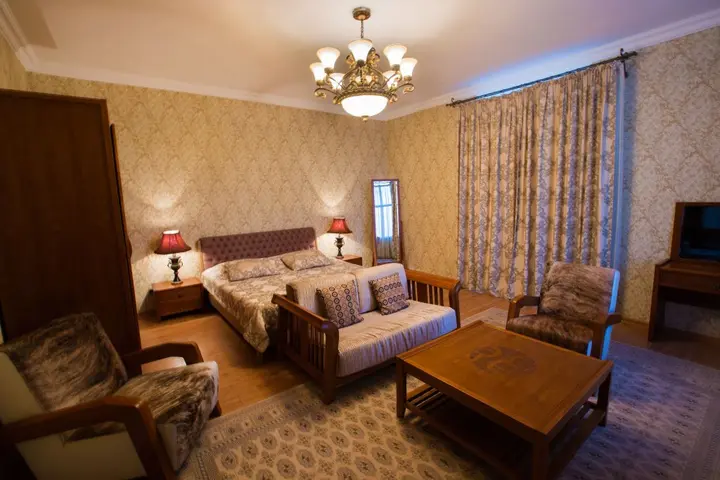 Астана: База Отдыха Золотой Фазан