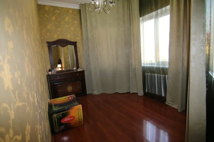 Алматы: Little Castle Kalkaman Guest House