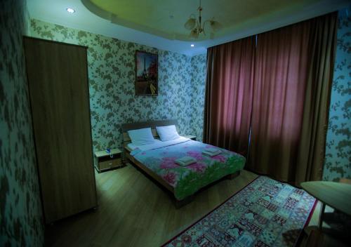 Астана: Hotel Alash