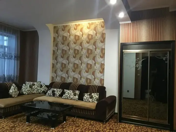Шымкент: Отель Zhibek Zholy