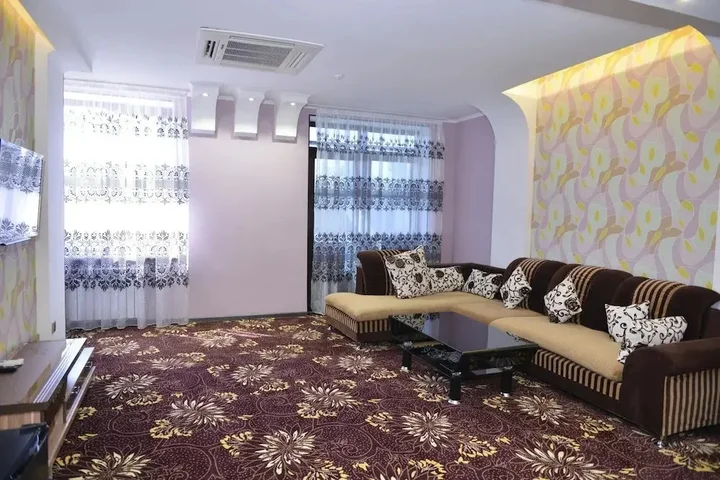 Шымкент: Отель Zhibek Zholy