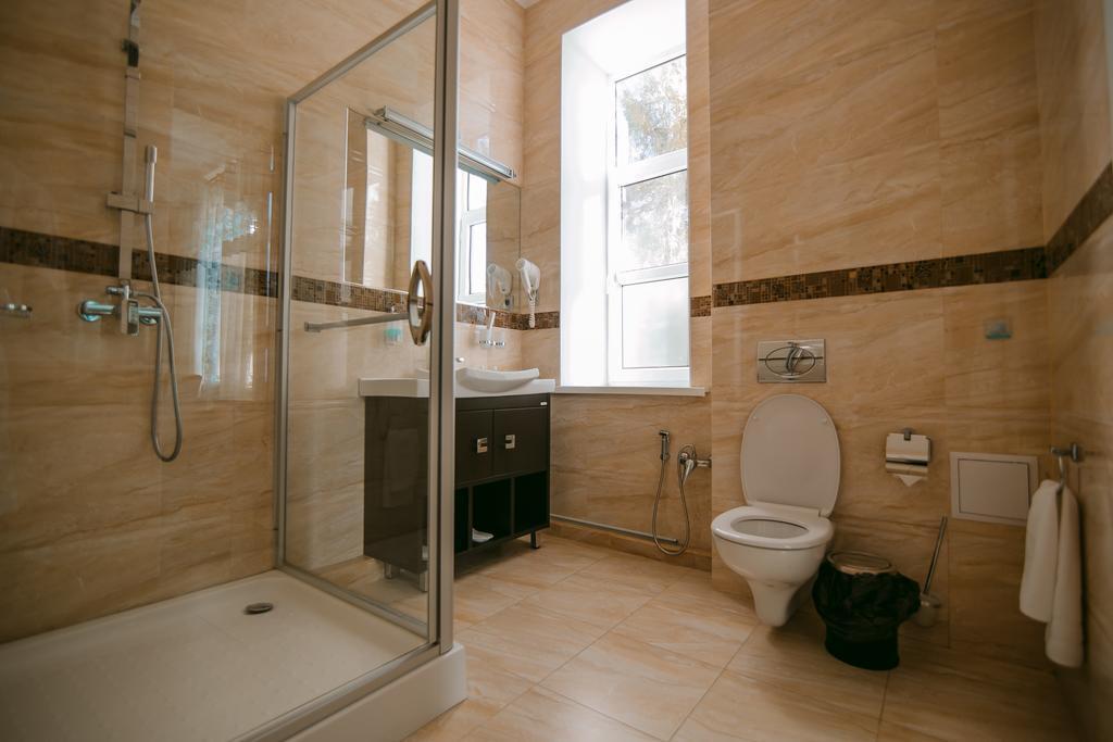 Тараз: Hotel Inju