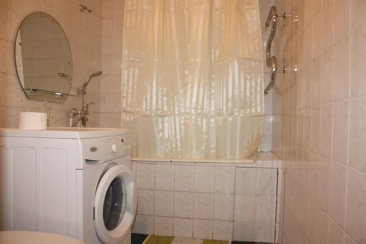 Алматы: Kaldayakova 38 Apartments