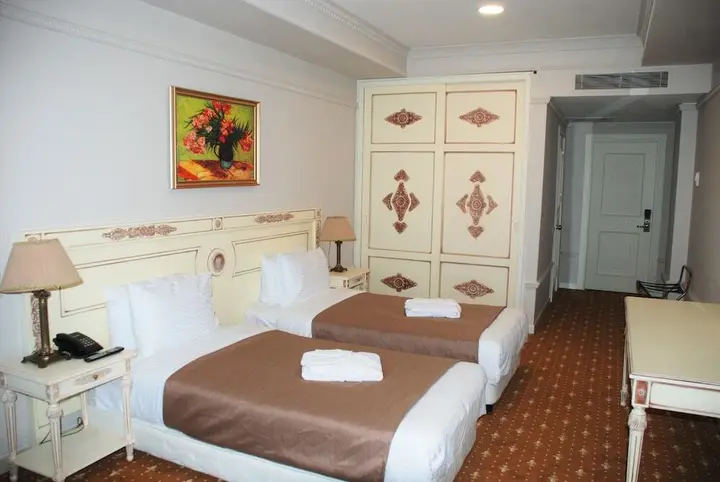 Golden Mir Hotel & Spa — фото 3