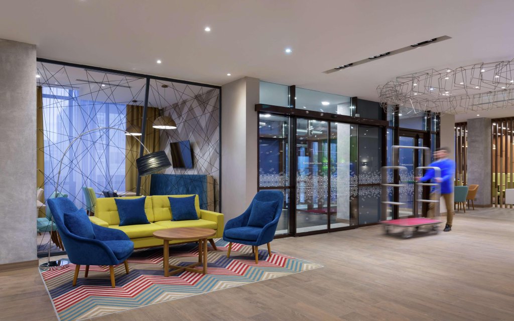 Астана: Отель Hampton by Hilton Astana Triumphal Arch