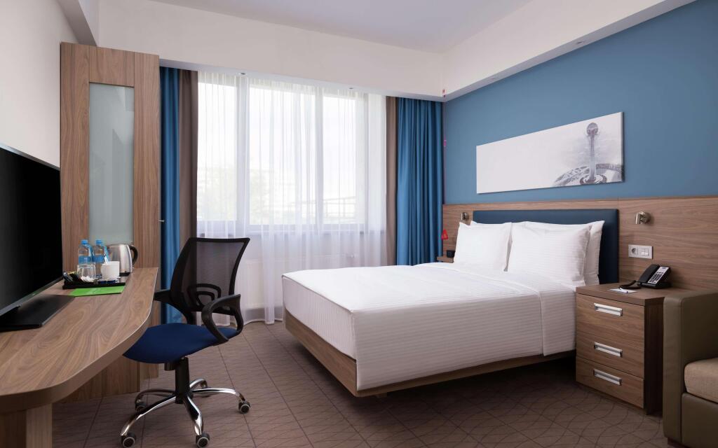 Астана: Отель Hampton by Hilton Astana Triumphal Arch