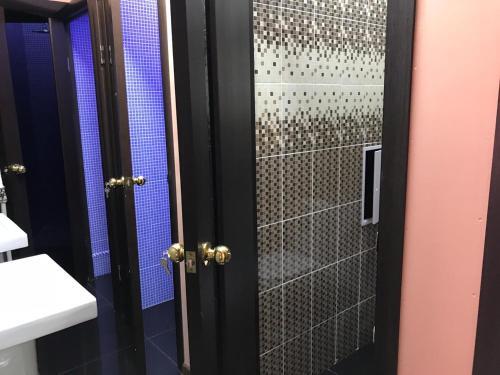 Алматы: Center Almaty Hostel