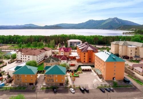Боровое: Green Which Tourist Borovoye