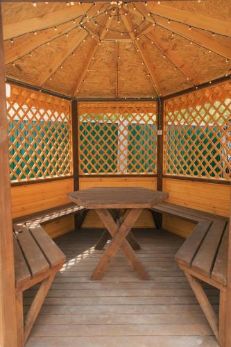 Боровое: Green Which Tourist Borovoye