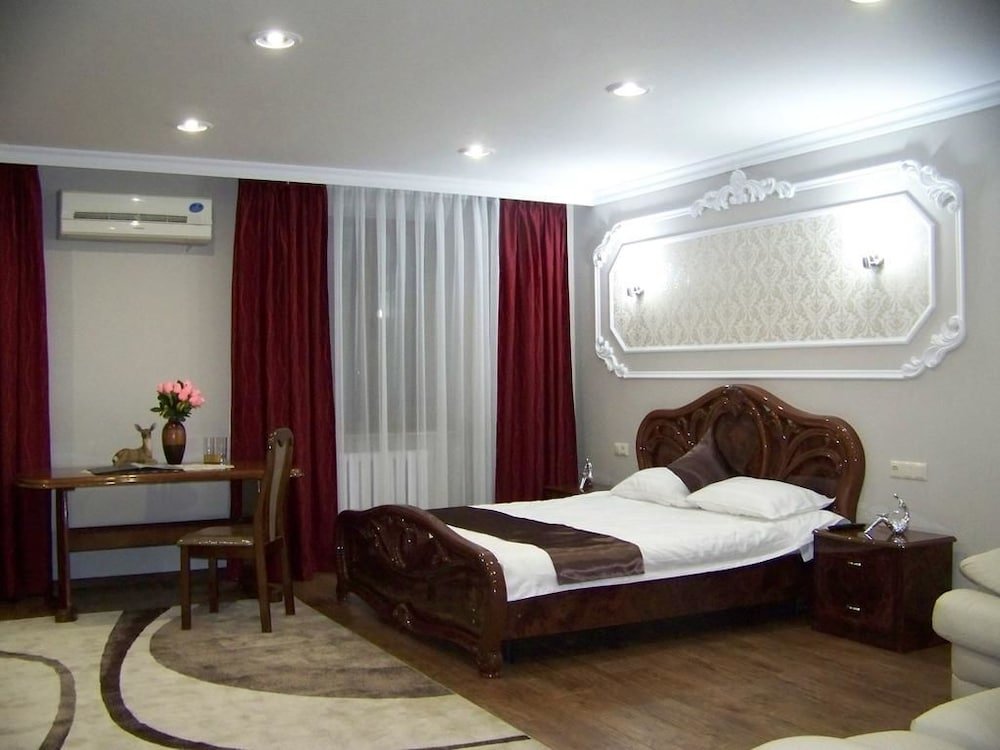 Астана: Sky Lux Hotel