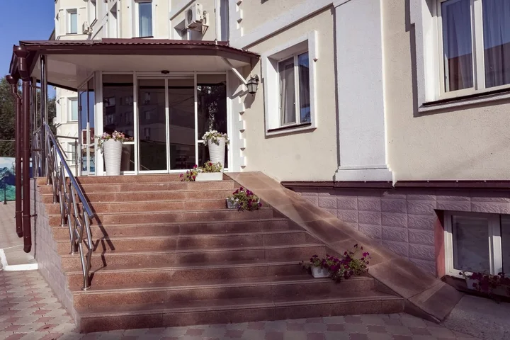 Уральск: Отель Курмет