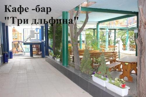 Актау: Three Dolphins Hotel
