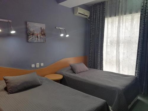 Актау: Three Dolphins Hotel