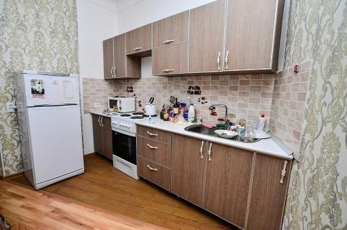 Актобе: Nice Home Apartments