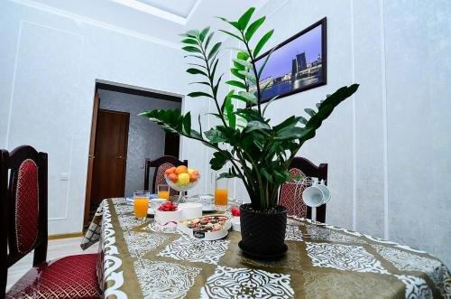 Актобе: Nice Home Apartments