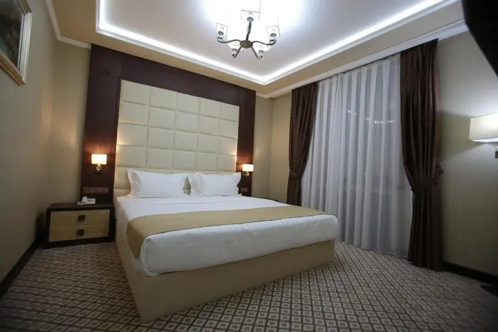 Туркестан: Royal Grand
