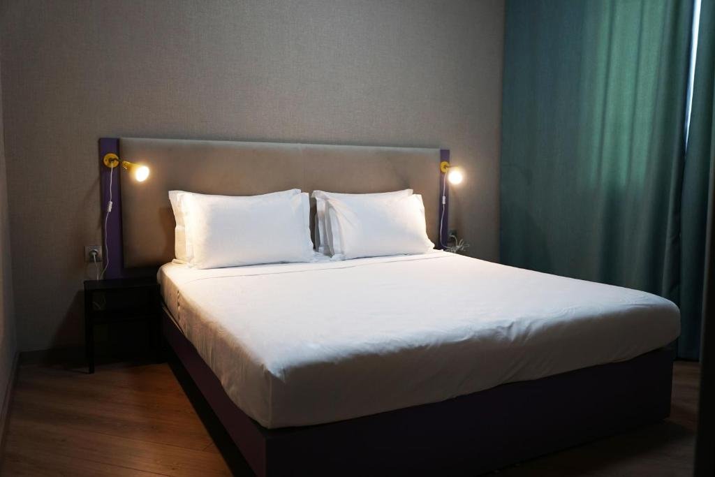 Шымкент: City Hotel Shymkent