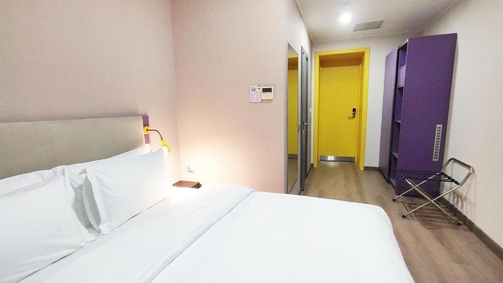 Шымкент: City Hotel Shymkent