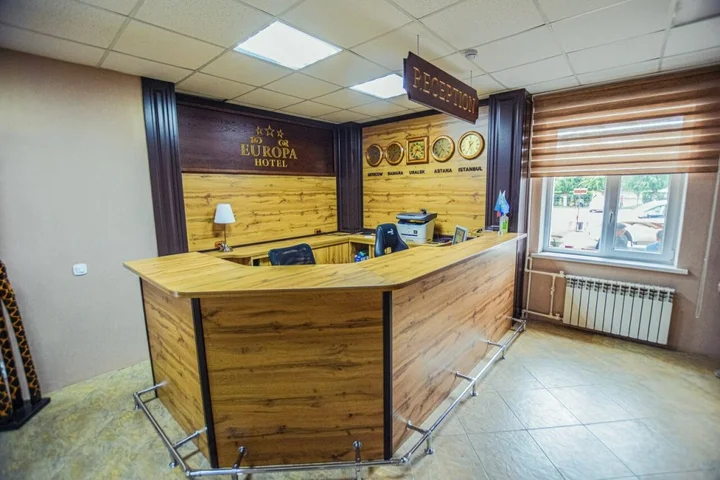 Уральск: Europa Hotel