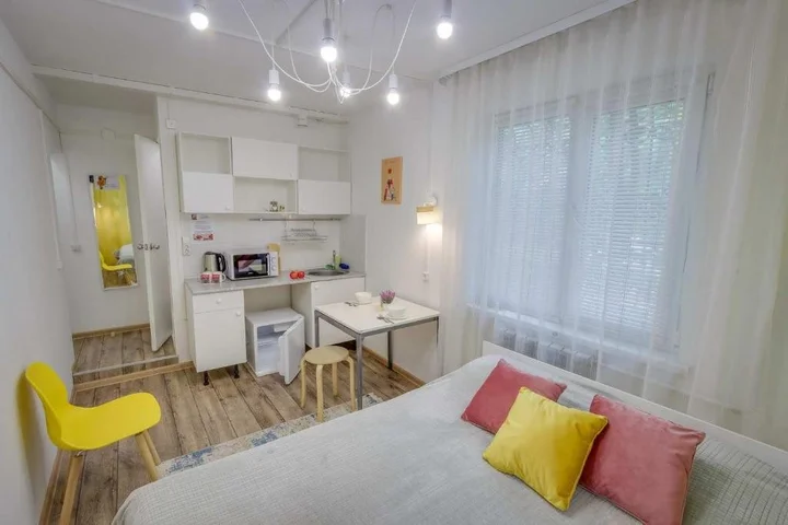 Алматы: YourHouse mikrorajon 1, dom 23 - ekonomichnee kvartiry, ujutnee gostinitsy