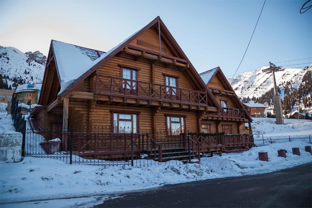 Алматы: Shymbulak Resort Hotel