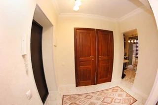 Алматы: Kunaeva street 130