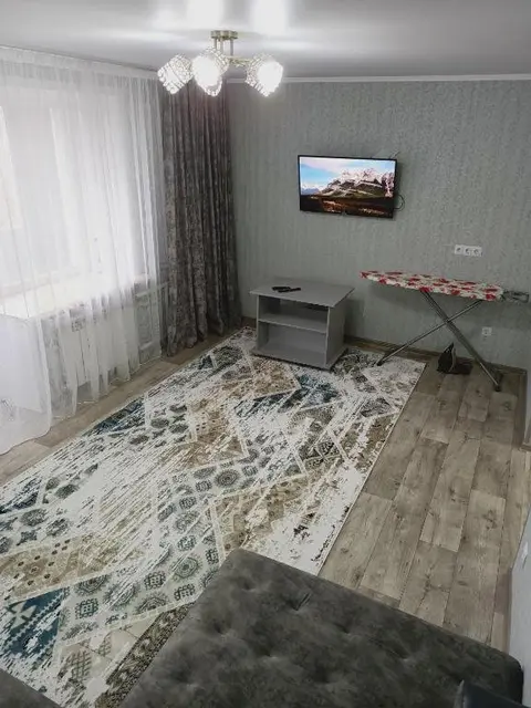 Усть-Каменогорск: Apart on Slavskogo 14