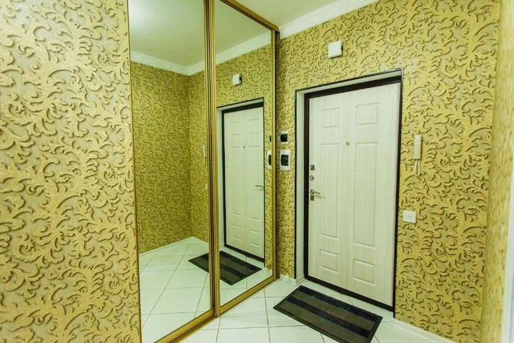 Астана: Apartment on Sarayshyq Street 7