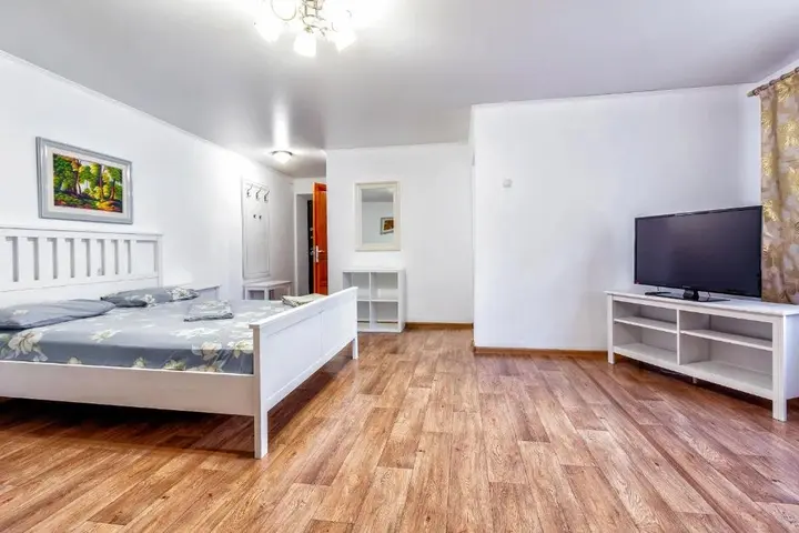 Алматы: Cozy Studio On Abylaykhan 147